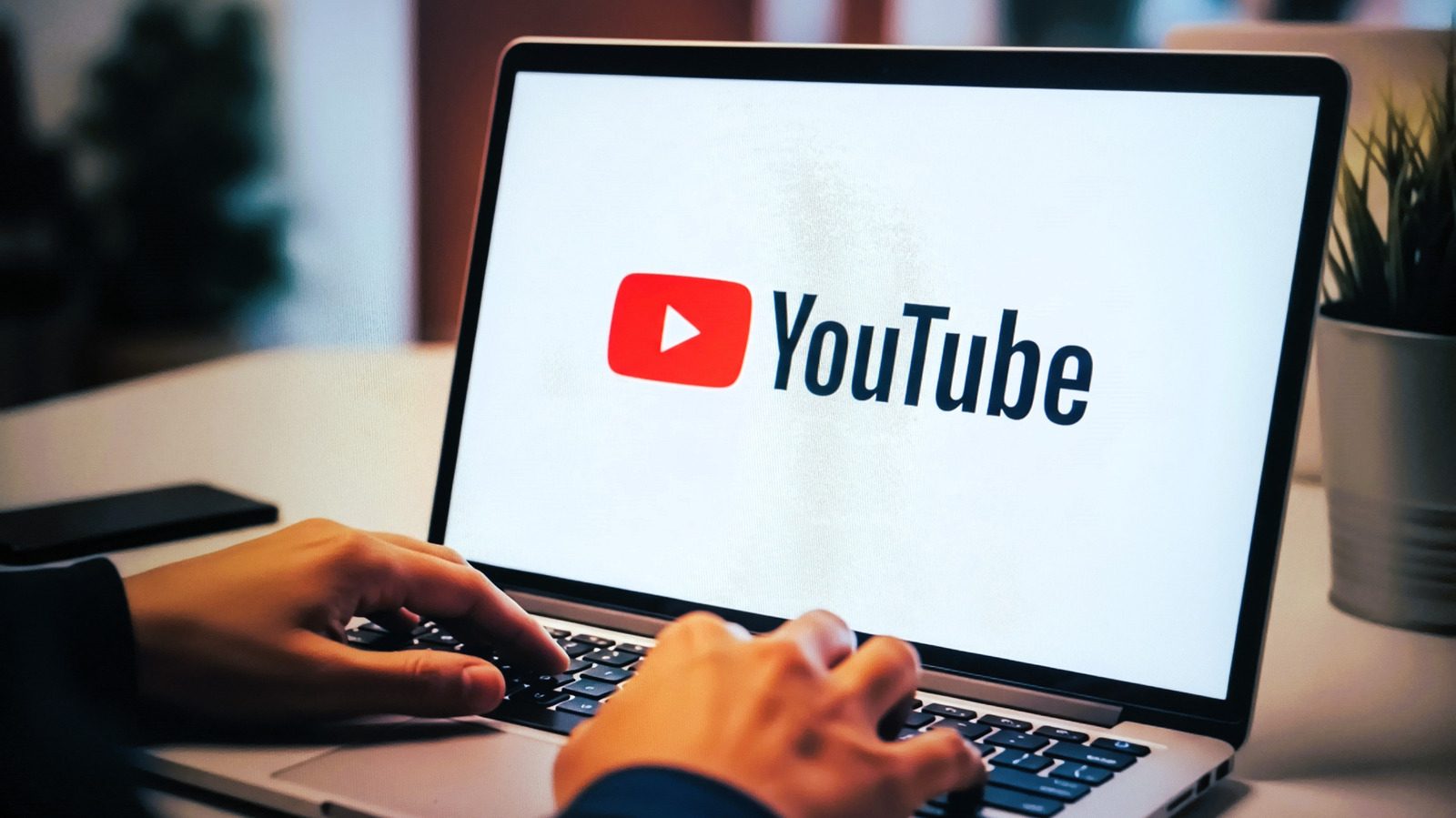 YouTube tachó de AI slop a Kurzgesagt, el canal que tarda un año en hacer un vídeo