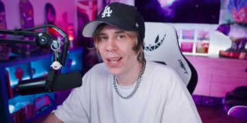 Rubius se come la funa de Rockstar y les pide a sus seguidores que le suelten el brazo