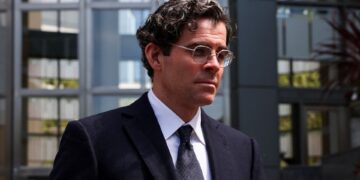 Mosseri dice que nadie usa el feed cronológico (y se olvida de quién lo apaga)